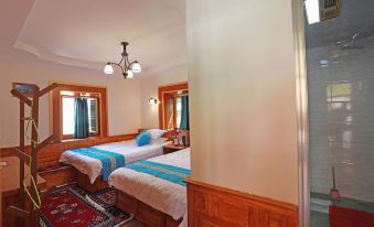 Danba Boer View Homestay