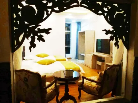 Jinghong Manzhelan Inn Отели рядом с достопримечательностью «Menghanman Tingfota Temple»