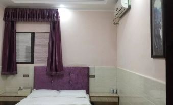 Chongqing Heqing Hotel