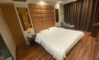 Fuyang Hongyu Fashion Hotel