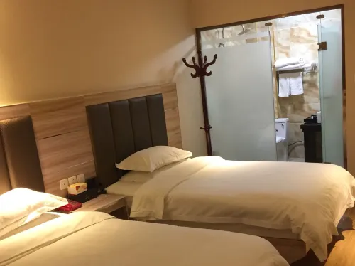 Regal Hotel (Hanyin Bus Station) Hotels in Hanyin