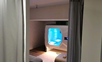 Youth Capsule Hostel