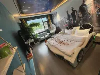 Lanping Huaxia Business Hotel