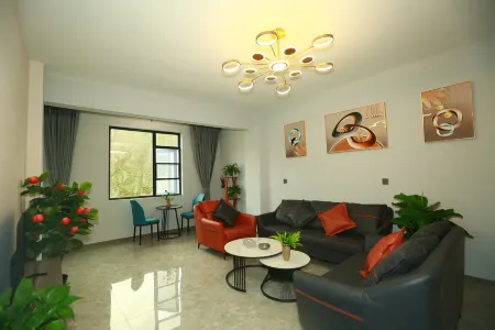 Banshanju Homestay Отели в г. Сиаоцзинь