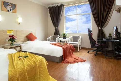 Jinchun Electronic Sports Hotel Lijiang - 2 estrellas