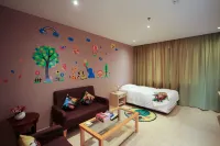 Huquan Huayuan Hotel Hotels in Qinglai Park