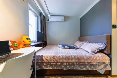 CJIA Apartment (Shanghai Jinshajiang Road Subway Station)