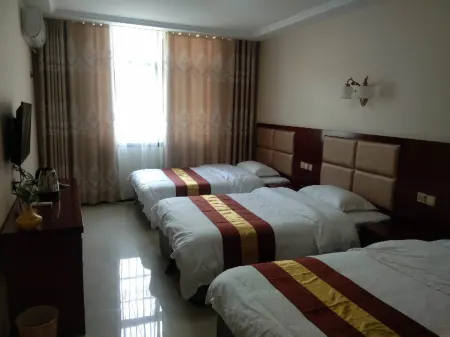 Baixingshifubingguan Отели рядом с достопримечательностью «Zhashui Karst Cave»