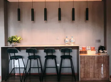 Fanzhi O2 Light Luxury Hotel