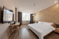 Huayi Hotel Hotels near Changzhou Institute of Technology Mushu Road Campus