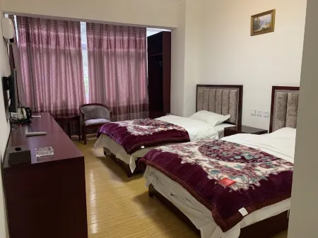 Xiaojin Lujia Hotel Отели в г. Сиаоцзинь