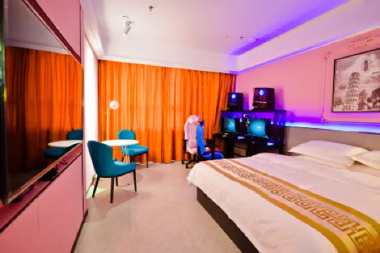 Hami Griffin E-sports Theme Hotel