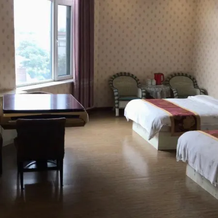 Pingluo fengda hotel