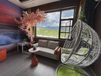 Lanping Huaxia Business Hotel