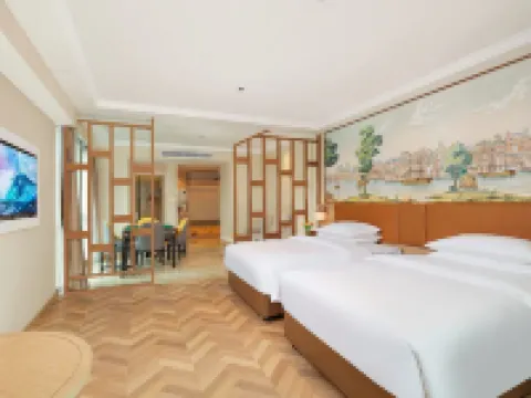 Vienna Hotel (Chongqing Banan Yudong Branch) Hotels near Plaza Shopping Center