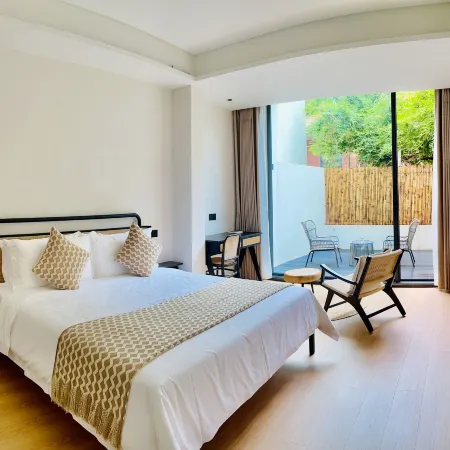 Pushu · Mountain Luxury | A Golden Autumn Boutique Stay