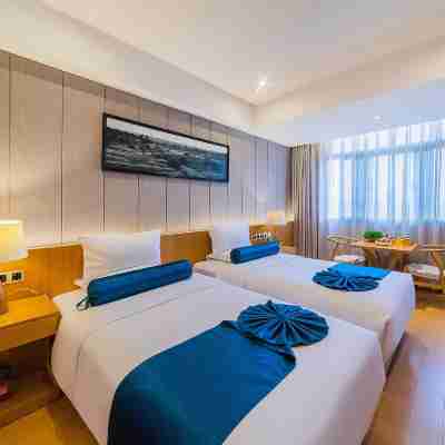 Soaring Dragon Tea Culture Hotel (Hanzhong High-speed Railway Station Wanbang Flagship) Rooms