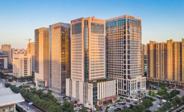Ramada Plaza by Wyndham Xi'an South - Housity