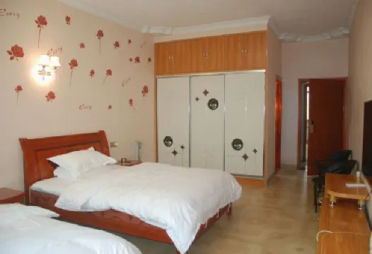 Xinhua Jinhui Apartment Hotels near Lion Rock Park