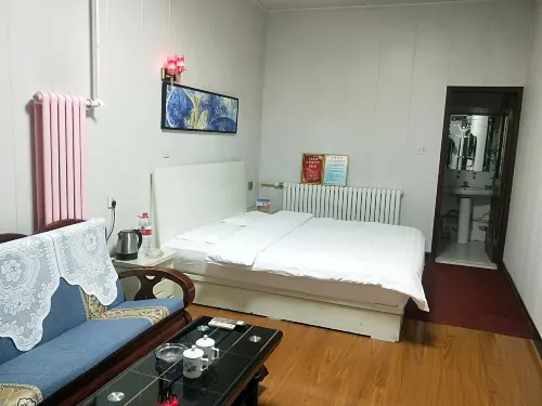 Linfen Qingya Inn
