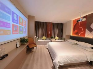 June Light Luxury Hotel (Baotou Donghe Branch)