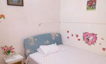 Xinyi Accommodation (Wuhan Textile University Sunshine Campus Branch)