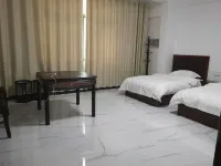 Linxiang Yongli Hotel