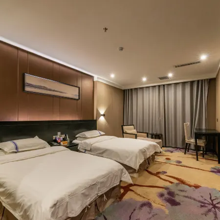 Naya Zhengxu Holiday Hotel