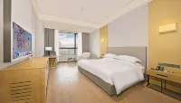 Ramada Plaza by Wyndham Shengzhou City Center - Parking