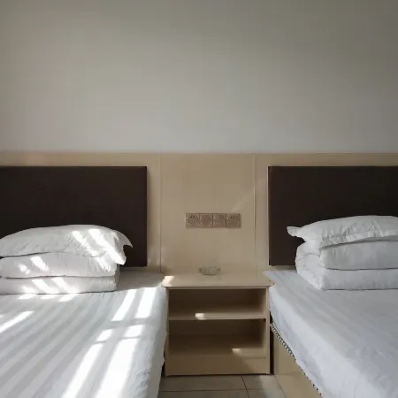 Taixing Yiyuan Hotel