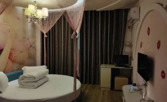 Xinhuang Fuze Hotel