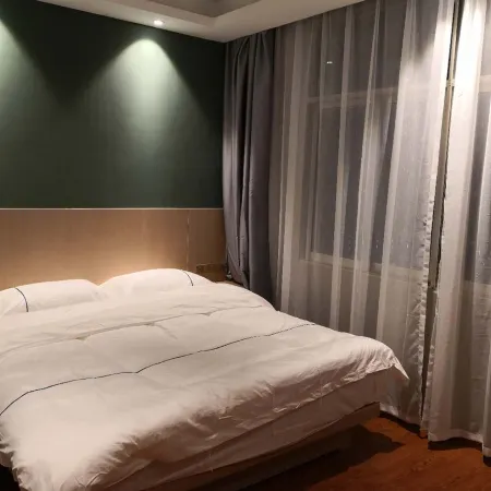 Yufeng Xiangrui Inn