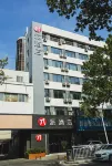 Pai Hotel (Yanzhuang Subway Station, Manhattan Square, Zhengzhou) Hotel dekat Zhengzhou Daxiang Taoci Museum