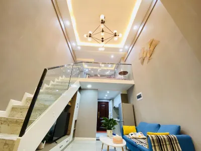 Huludao Xu Jie Homestay (RT-Mart) Hotels in Passenger Station Area