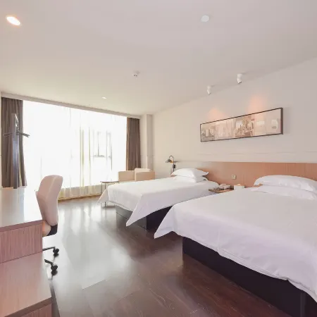 Jinjiang Inn Select (Xiaogan Changzheng Road Sports Center)