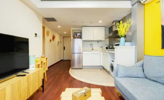 Fashion home Apartment (Dongzhimen Door Store, Beijing)