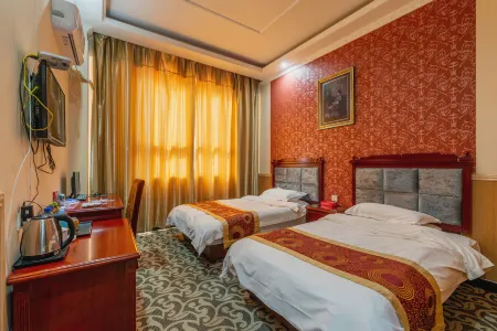 Xuhui Business Hotel (Xiping Administration School) Отели в г. Сипин