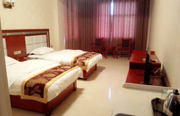 嵩明華瑞商務酒店