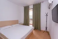 Zhoushan Xinxin Inn Hotels near Changbaidao