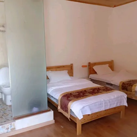 Danba Jiarong Home Minju Inn