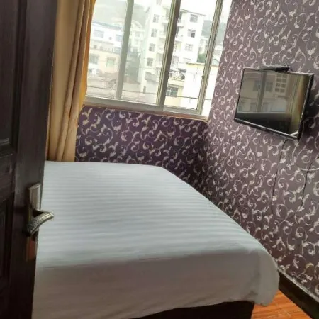 Laifeng Caiyuan Hotel Отели в г. Лайфэн