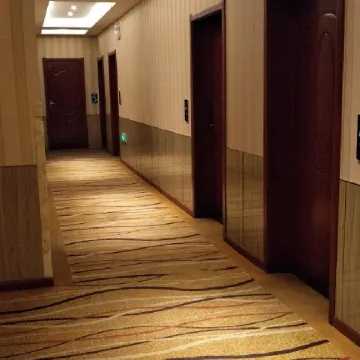 Ruiji Business Hotel