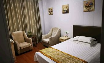 Anqing Yike Business Hotel