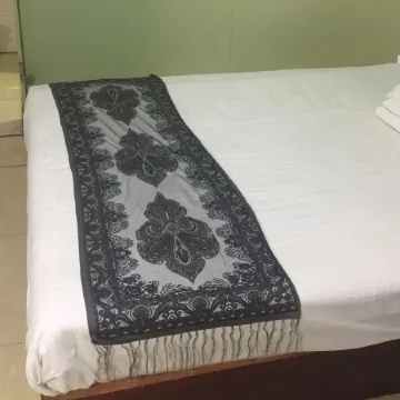Nancheng Jinjiang Business Hotel