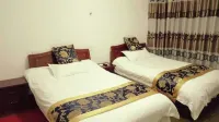 Tonglu Huxiaoju Hotel