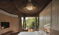 Guanshan Prairie Huaxi Sushang Tree House Hostel