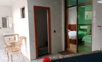 Xinfeng Xinglang Hot Spring Accommodation