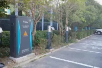 Ningdu Hotel - parking
