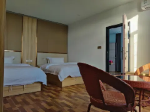 Yikesi Apartment