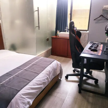 Yan'an Shuxin E-Sports Hotel